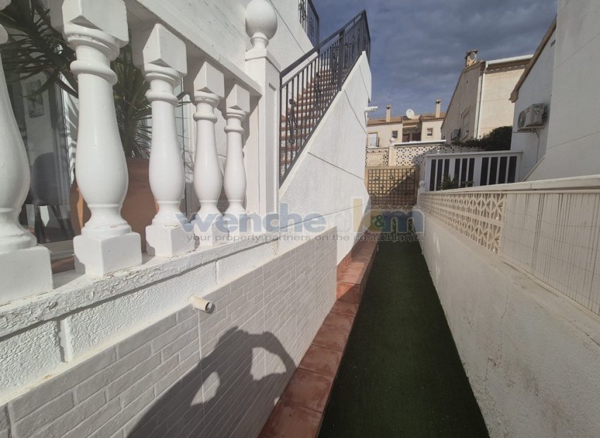 Reventa - Villa independiente -
Orihuela Costa - Los Altos