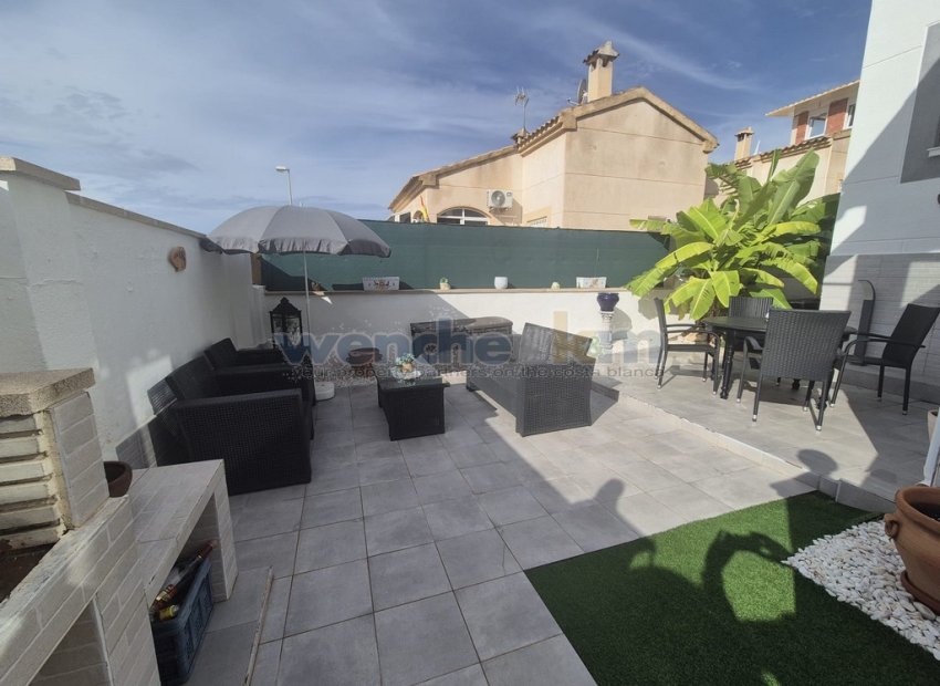 Reventa - Villa independiente -
Orihuela Costa - Los Altos
