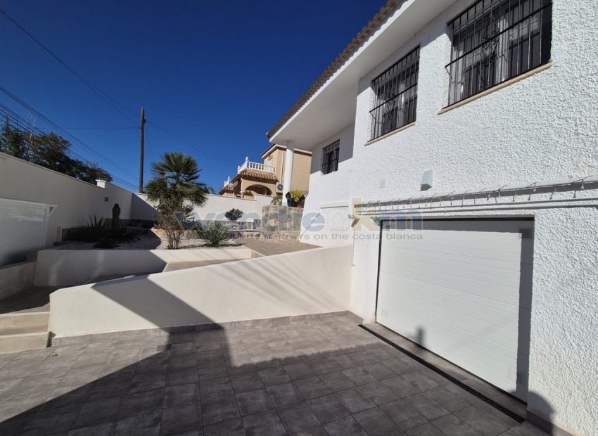 Reventa - Villa independiente -
Orihuela Costa - Los Balcones