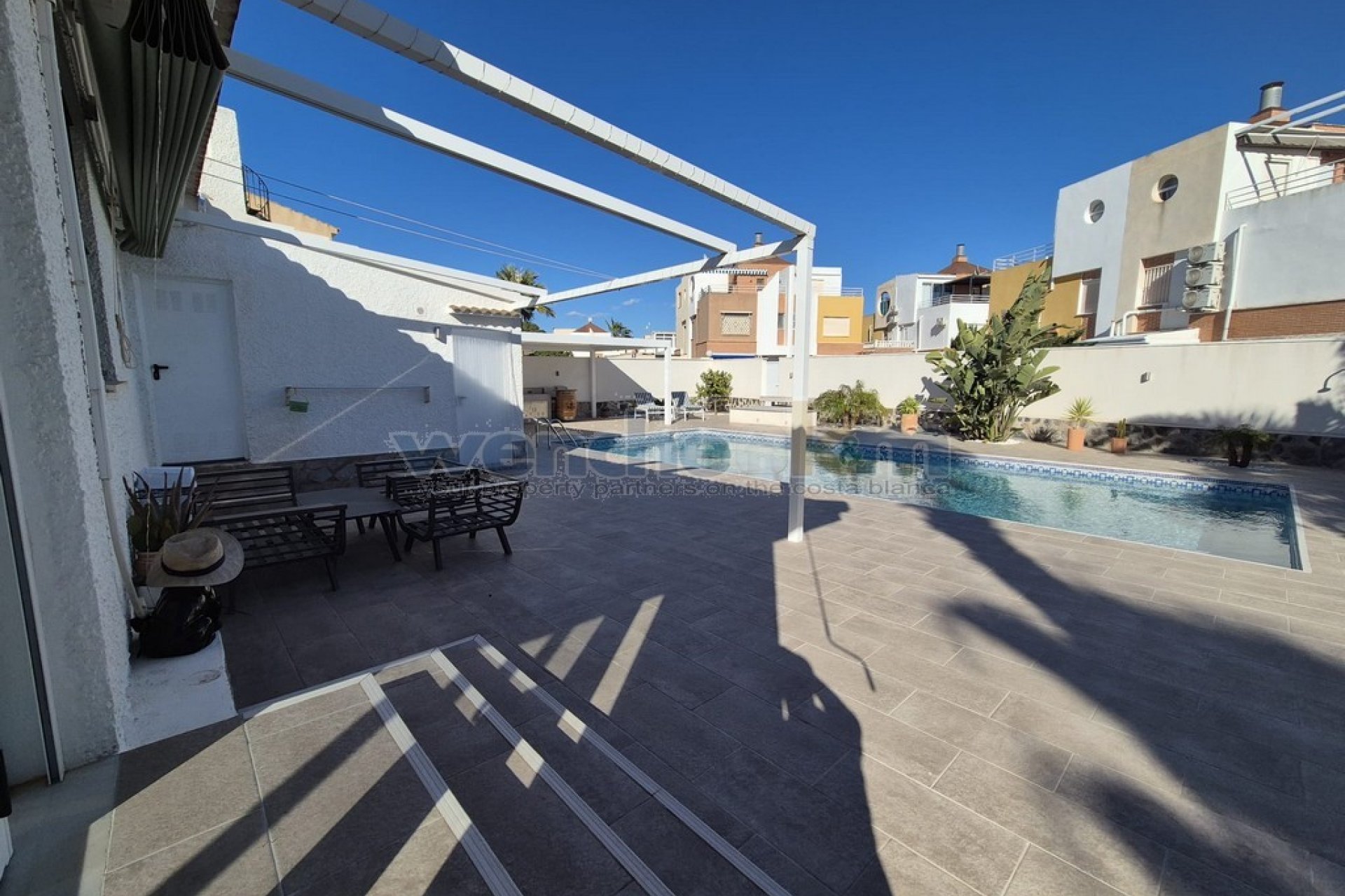Reventa - Villa independiente -
Orihuela Costa - Los Balcones