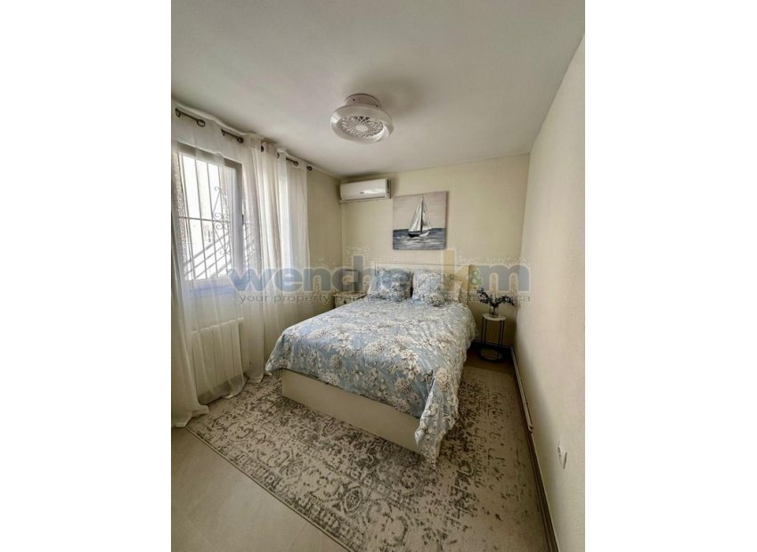 Reventa - Villa independiente -
Orihuela Costa - Los Balcones