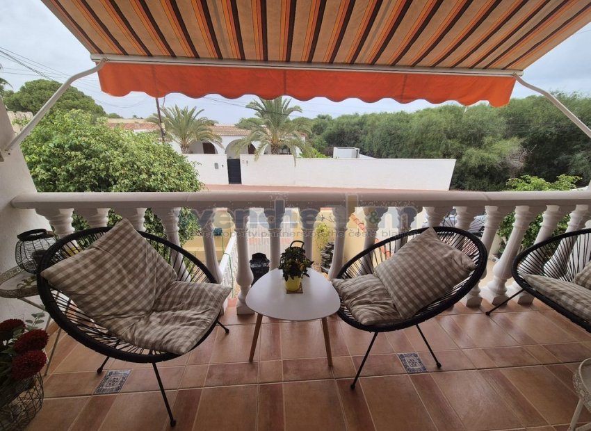 Revente - Bungalow-Appartement -
Torrevieja - Los Balcones