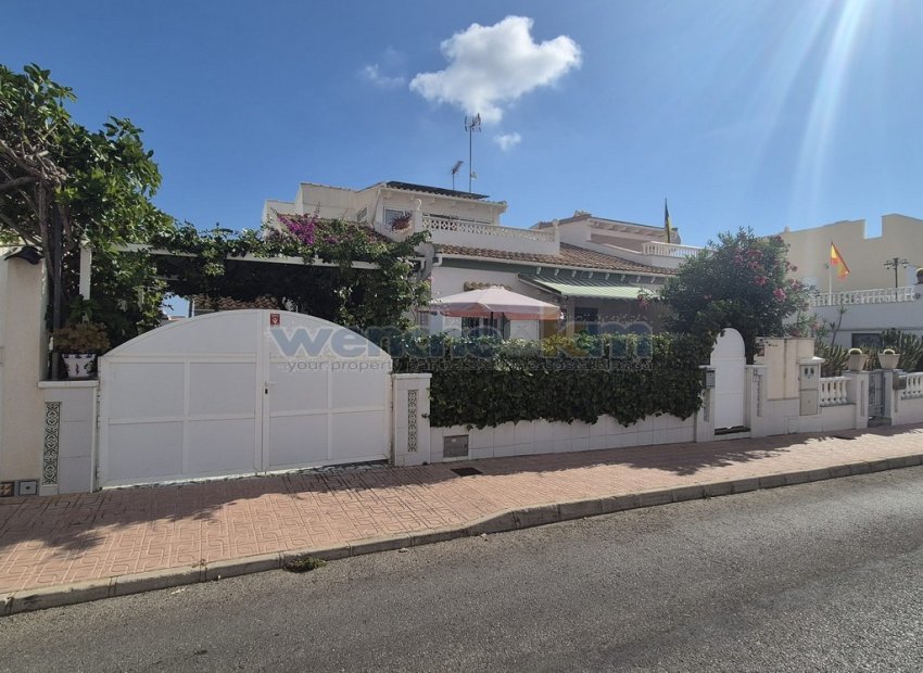 Revente - Quatro -
Orihuela Costa - La Florida