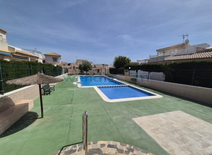 Revente - Quatro -
Orihuela Costa - Los Altos
