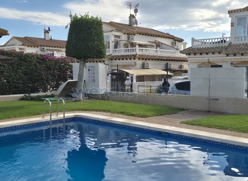 Revente - Quatro -
Orihuela Costa - Los Altos
