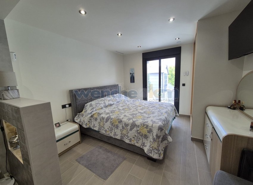 Revente - Semi-Detached -
Orihuela Costa - Dehesa de campoamor