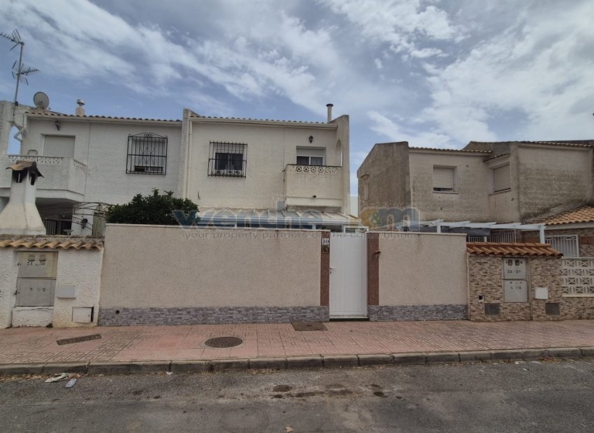 Revente - Semi-Detached -
Orihuela Costa - La Florida