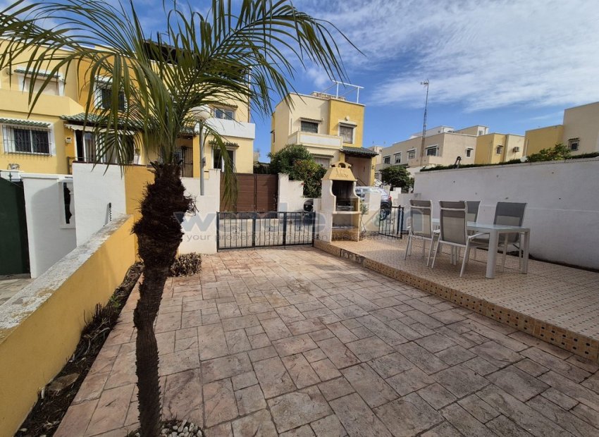 Revente - Semi-Detached -
Orihuela Costa - Los Altos