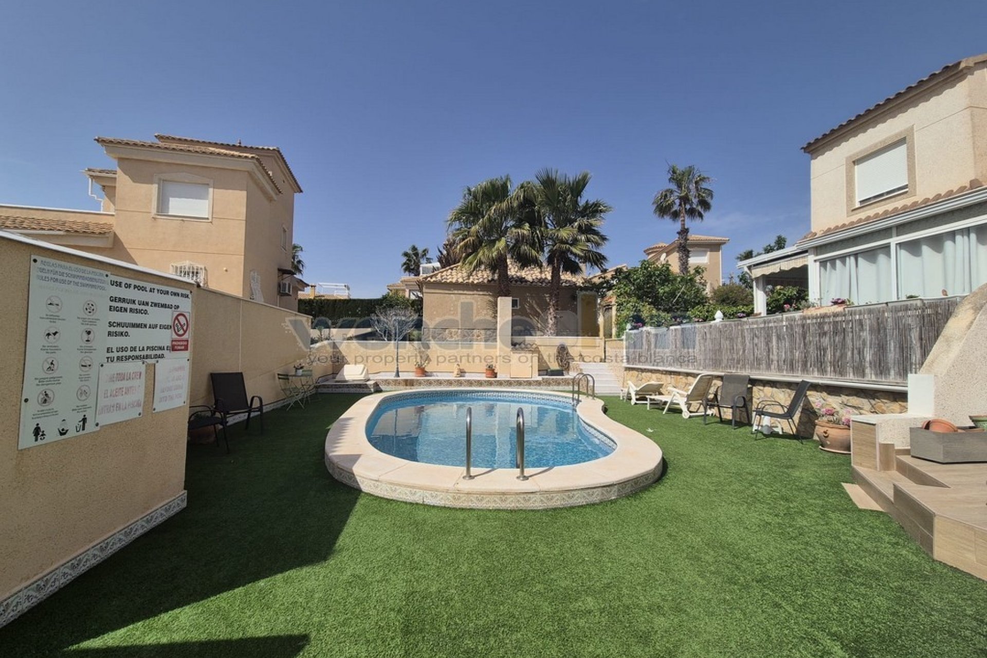 Revente - terraced -
San Miguel de Salinas