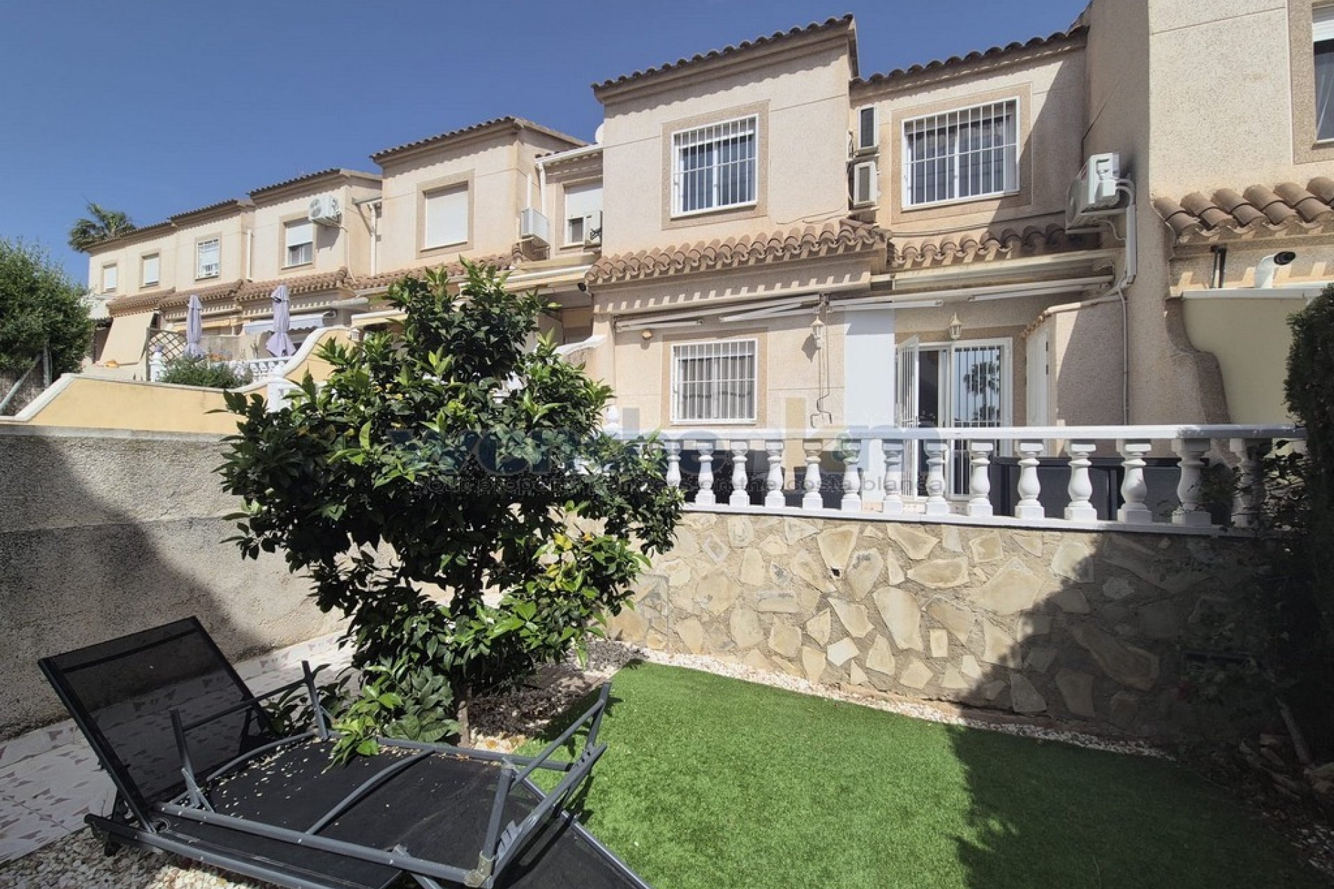 Revente - terraced -
San Miguel de Salinas