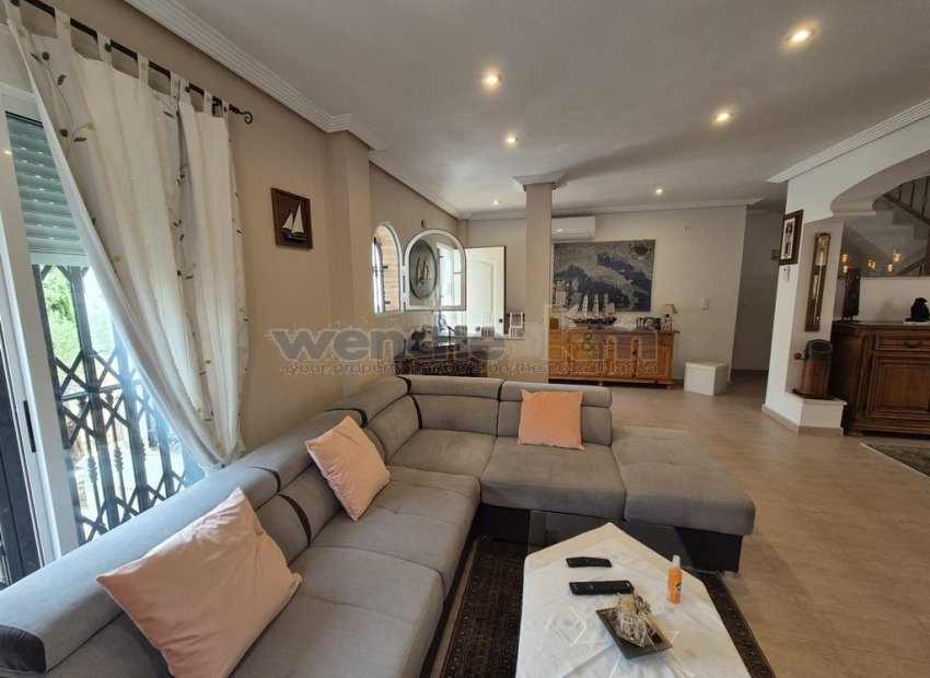 Revente - Villa individuelle -
Orihuela Costa - Los Altos