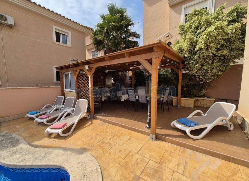 Revente - Villa individuelle -
Orihuela Costa - Los Altos