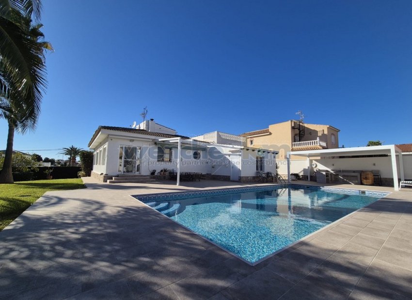 Revente - Villa individuelle -
Orihuela Costa - Los Balcones