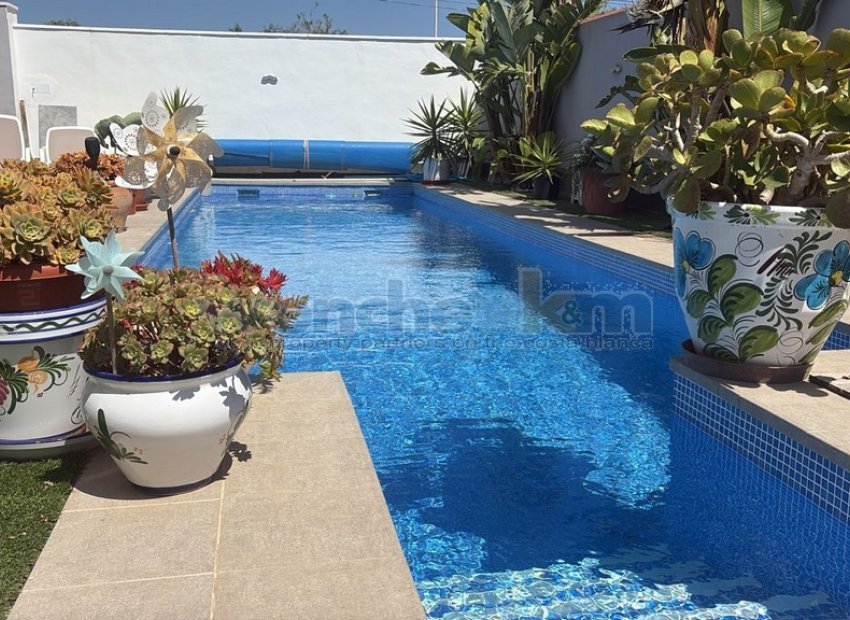 Revente - Villa individuelle -
Torrevieja - La Siesta - El Salado -  Torreta