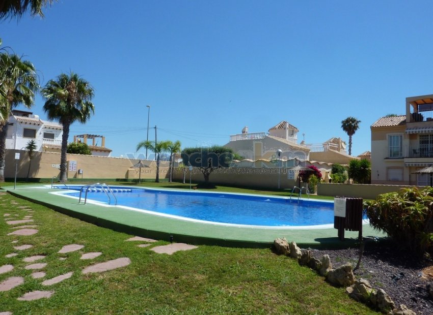 Videresalg - bungalow -
Orihuela Costa - Las Chismosas