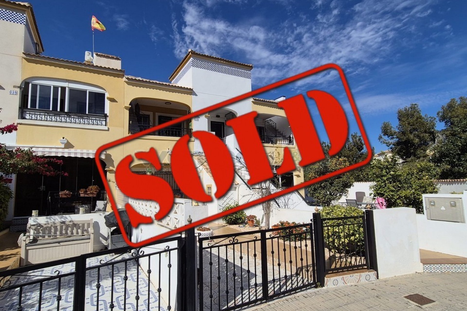 Videresalg - bungalow -
Orihuela Costa - Los Altos