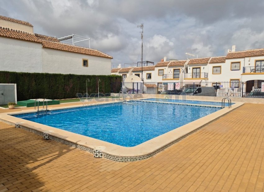 Videresalg - bungalow -
Orihuela Costa - Los Altos