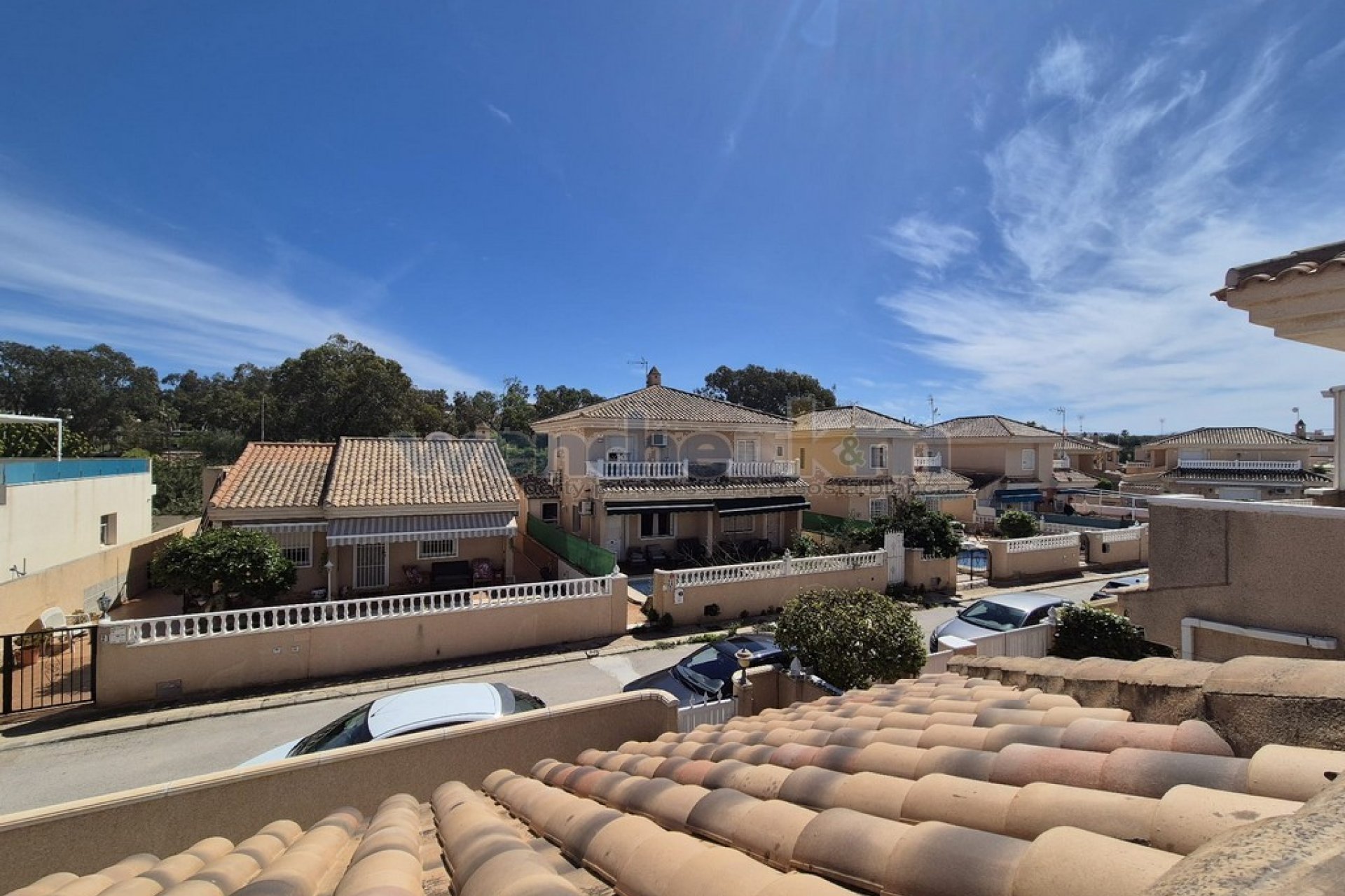 Videresalg - Frittliggende villa -
Orihuela Costa - Los Altos