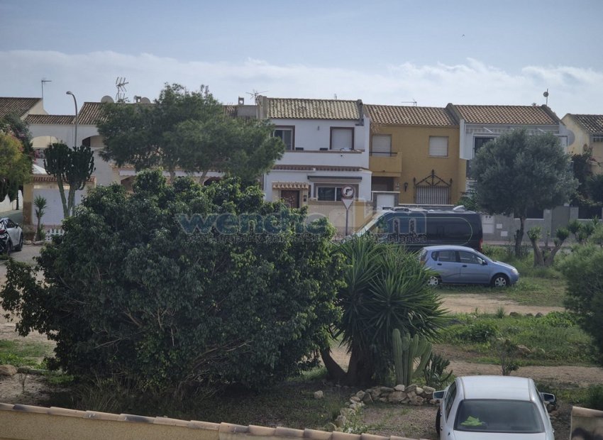 Videresalg - Frittliggende villa -
Orihuela Costa - Los Altos