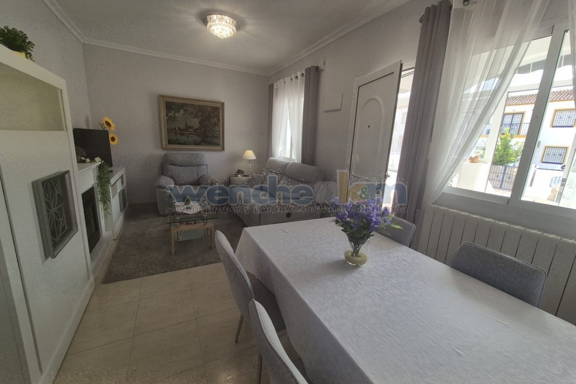 Videresalg - Frittliggende villa -
Orihuela Costa - Los Altos
