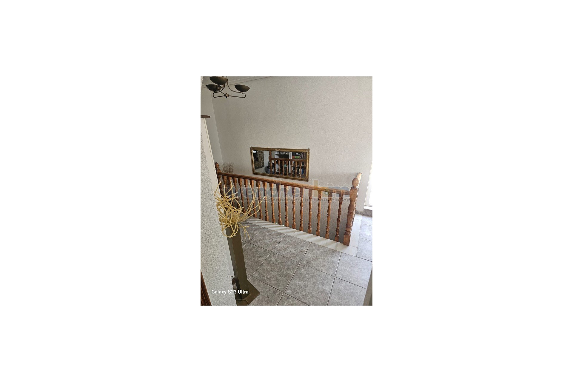 Videresalg - Frittliggende villa -
San Miguel de Salinas