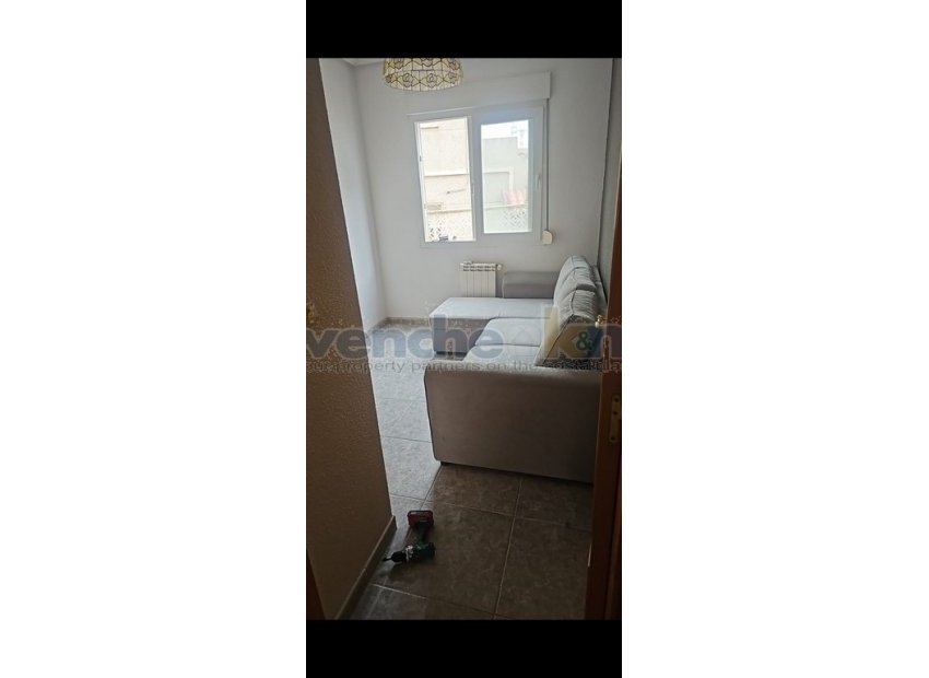 Videresalg - Frittliggende villa -
San Miguel de Salinas