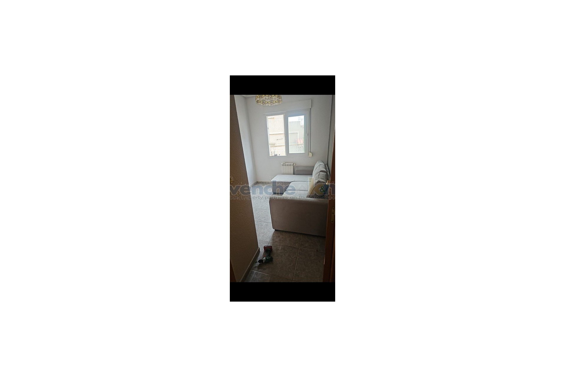 Videresalg - Frittliggende villa -
San Miguel de Salinas