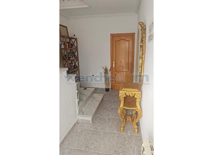 Videresalg - Frittliggende villa -
San Miguel de Salinas