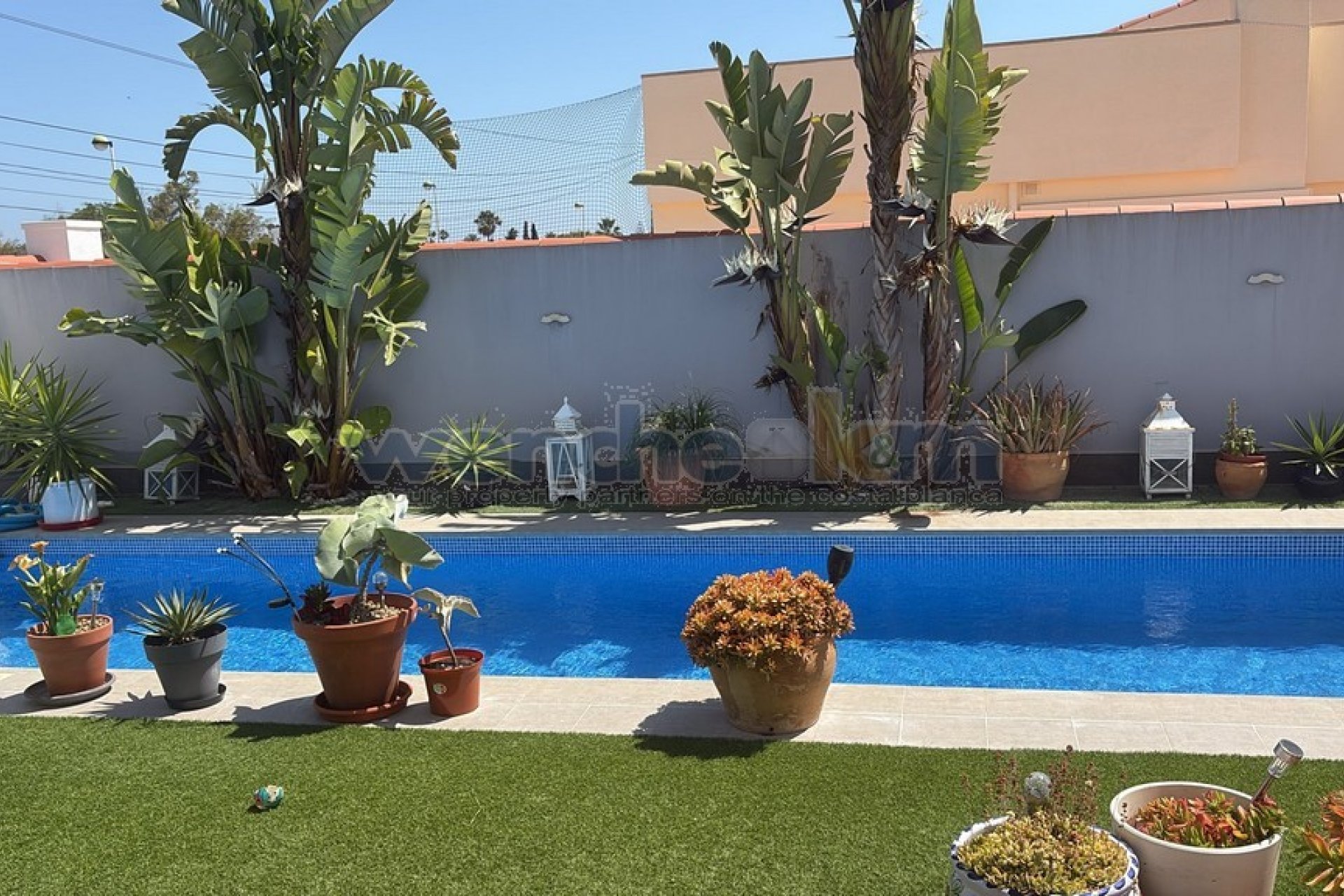 Videresalg - Frittliggende villa -
Torrevieja - La Siesta - El Salado -  Torreta