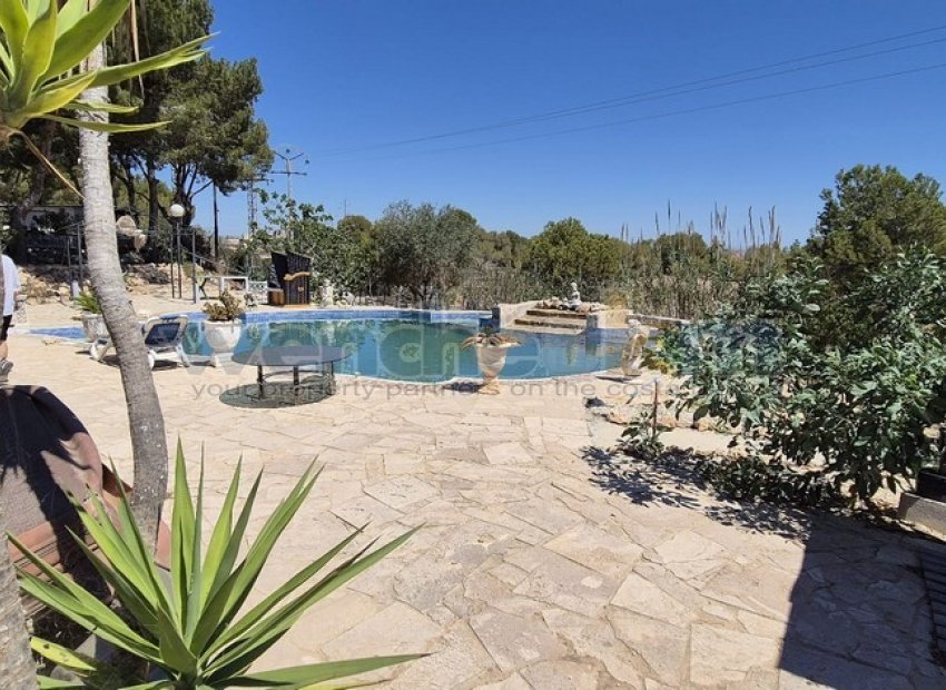 Videresalg - Frittliggende villa -
Torrevieja - Los Balcones