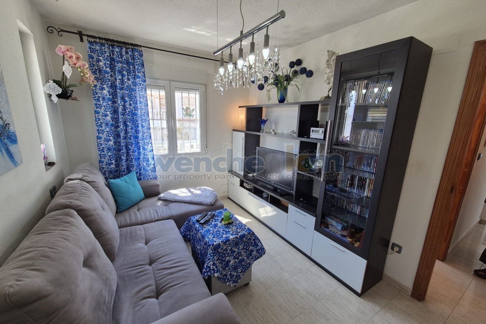 Videresalg - Quatro -
Orihuela Costa - La Florida