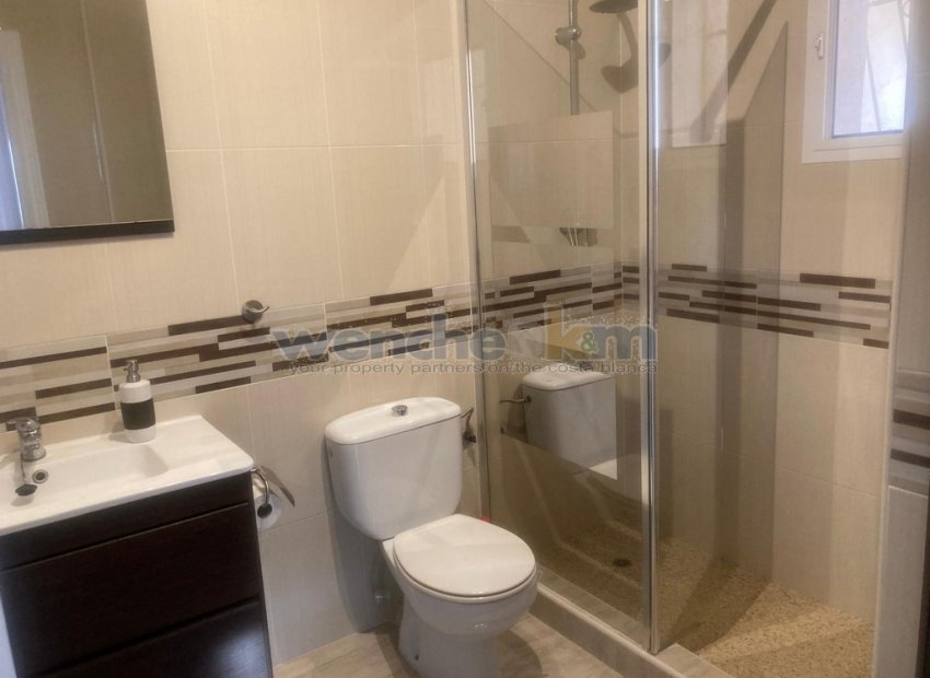 Videresalg - Quatro -
Orihuela Costa - La Florida