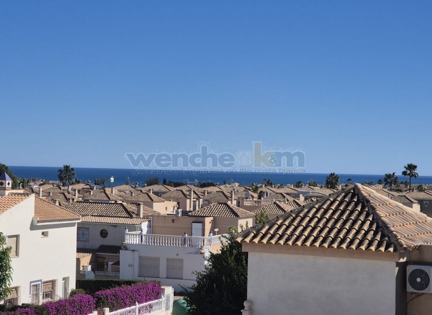 Videresalg - Quatro -
Orihuela Costa - Los Altos