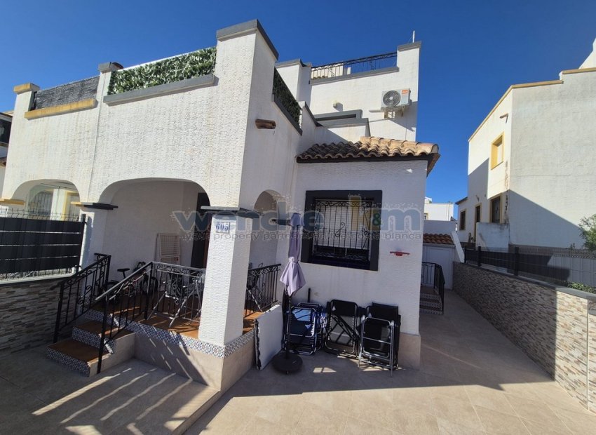 Videresalg - Quatro -
Orihuela Costa - Los Altos