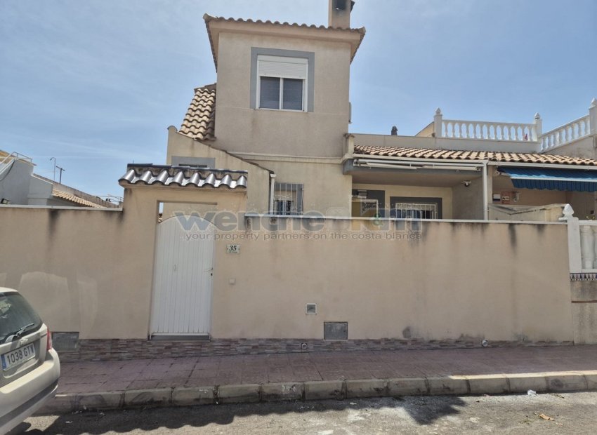 Videresalg - Quatro -
Orihuela Costa - Los Altos