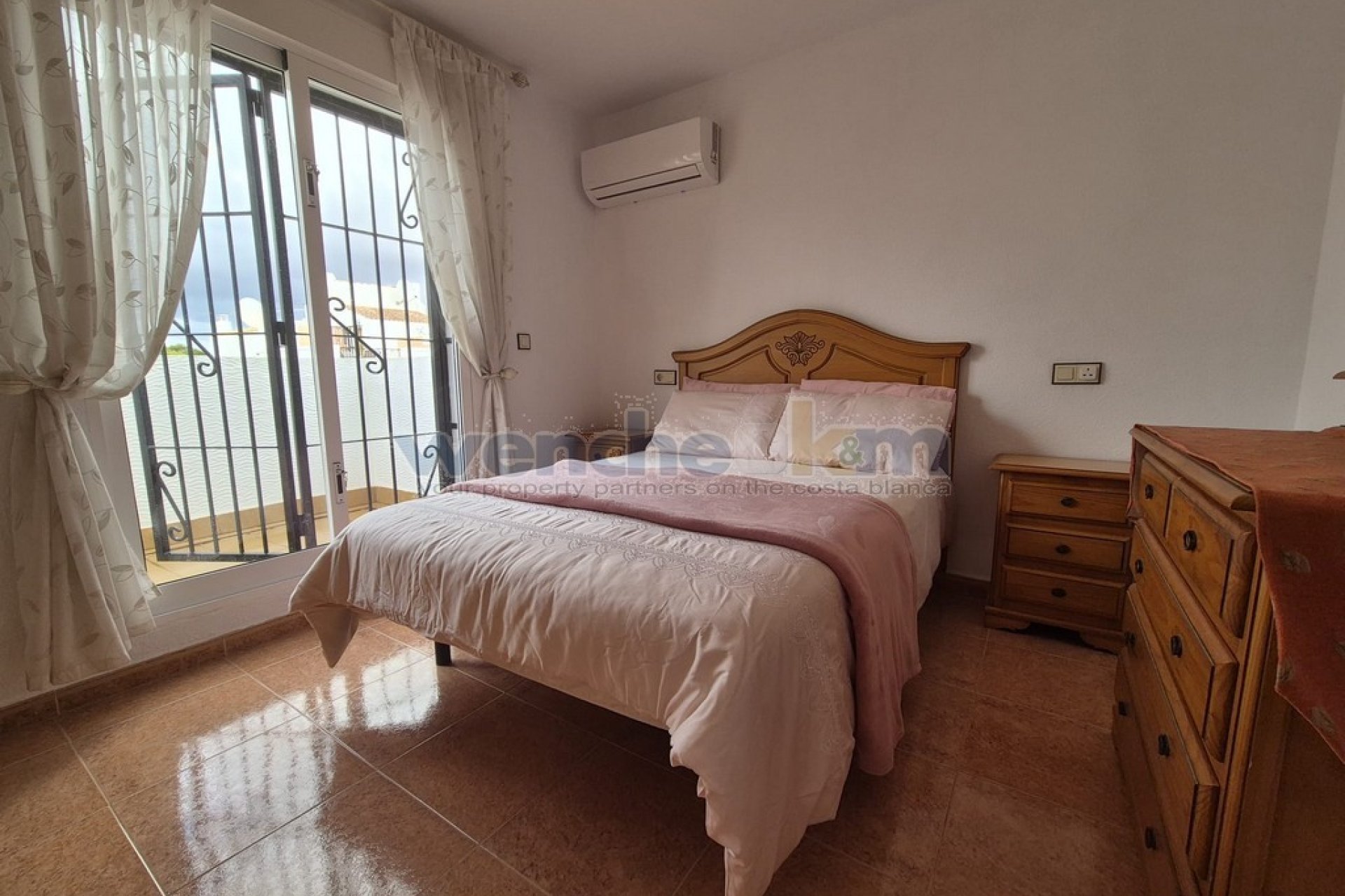 Videresalg - Quatro -
Orihuela Costa - Los Altos