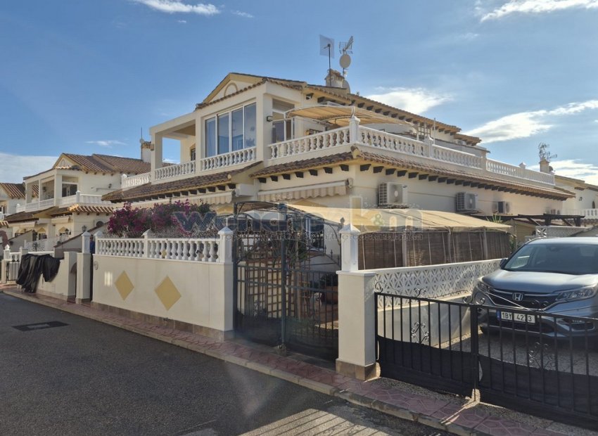 Videresalg - Quatro -
Orihuela Costa - Los Altos