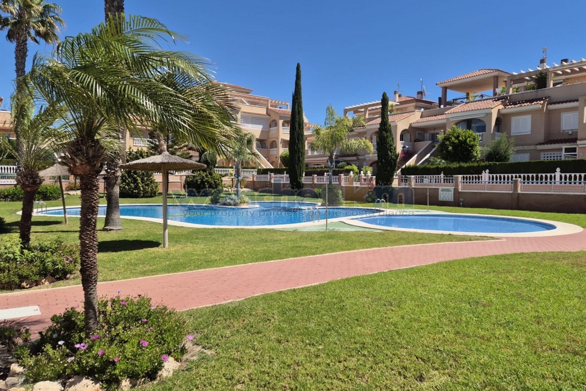 Videresalg - Tosidig -
Orihuela Costa - Playa Flamenca
