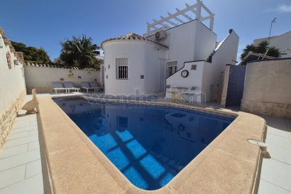 Villa independiente - Reventa - Orihuela Costa - La Florida