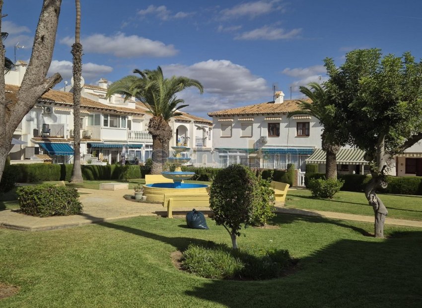 Wiederverkauf - Bungalow-Apartment -
Torrevieja - Los Balcones