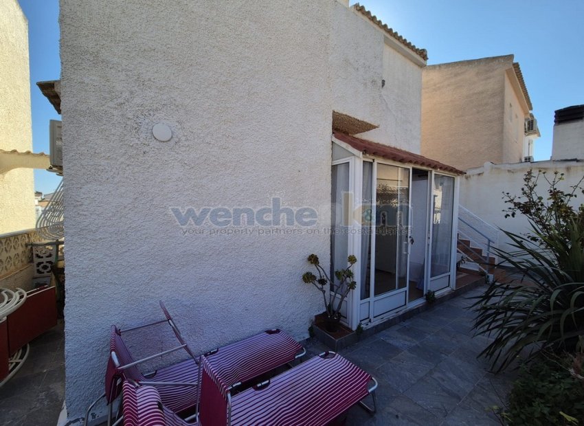 Wiederverkauf - bungalow -
Orihuela Costa - La Florida