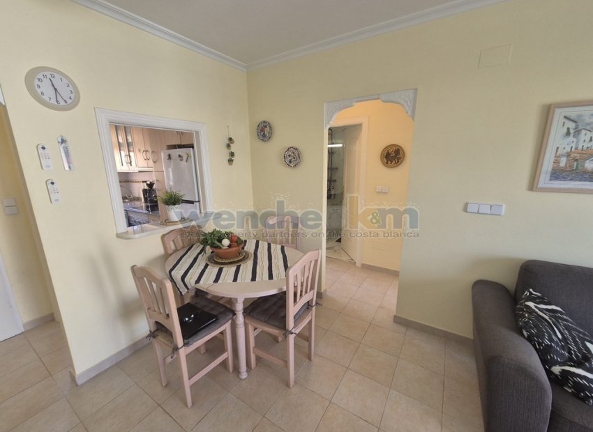 Wiederverkauf - bungalow -
Orihuela Costa - Las Chismosas