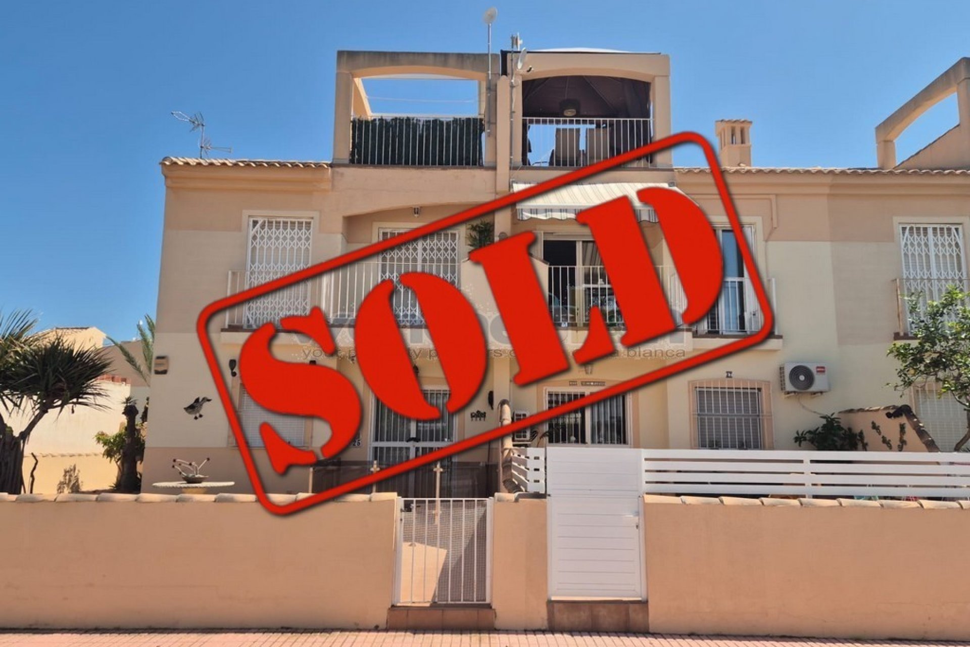 Wiederverkauf - bungalow -
Orihuela Costa - Las Chismosas