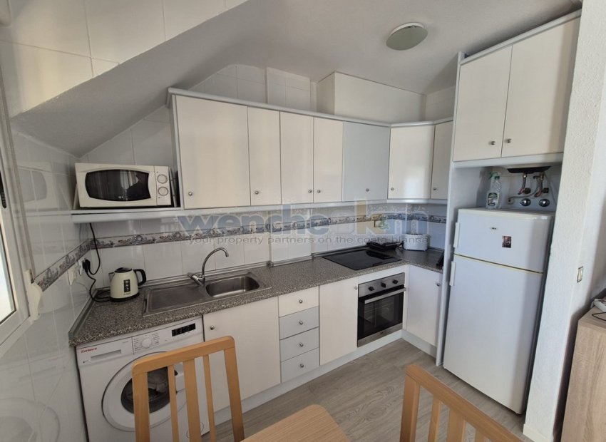 Wiederverkauf - bungalow -
Orihuela Costa - Los Altos