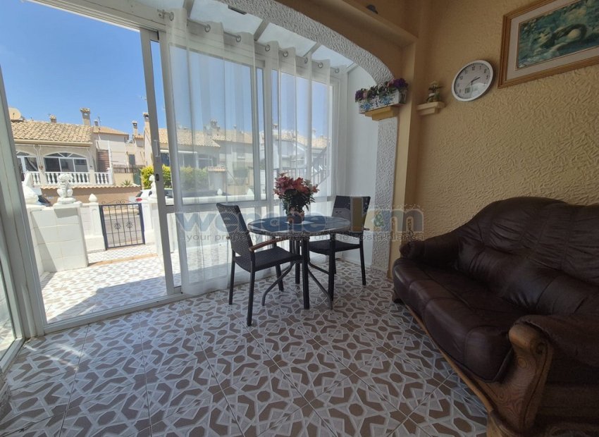 Wiederverkauf - bungalow -
Orihuela Costa - Los Altos