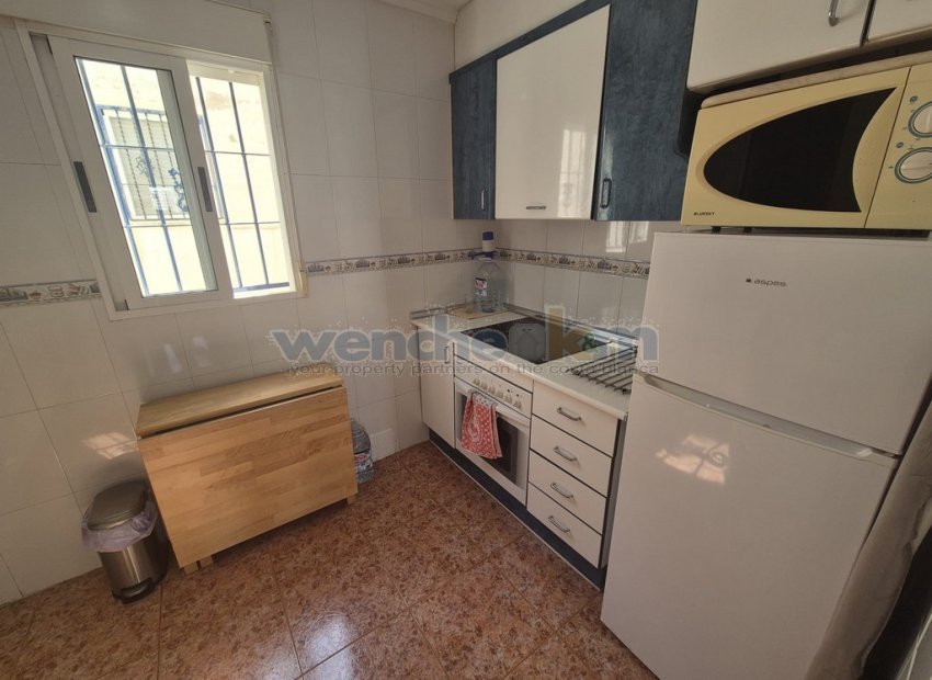 Wiederverkauf - bungalow -
Orihuela Costa - Los Altos
