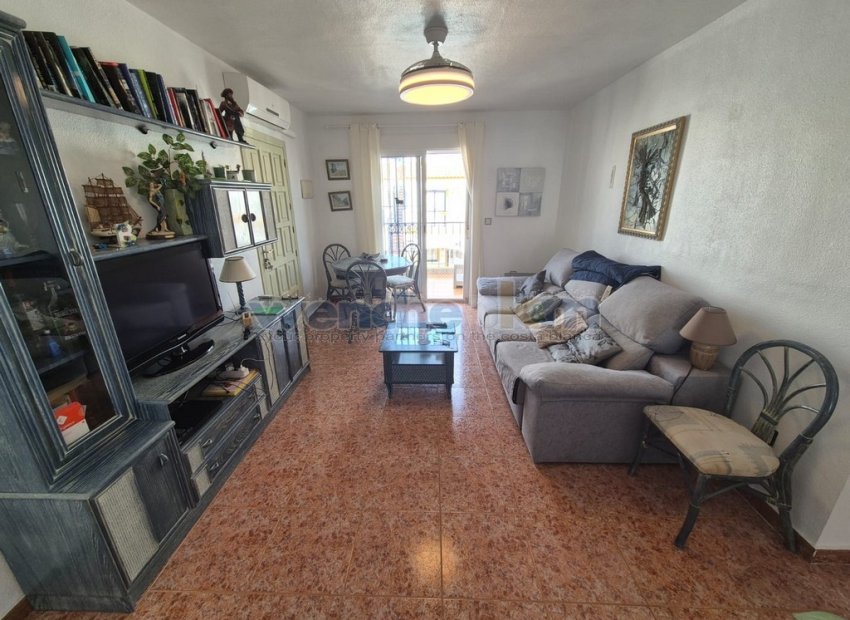 Wiederverkauf - bungalow -
Orihuela Costa - Los Altos