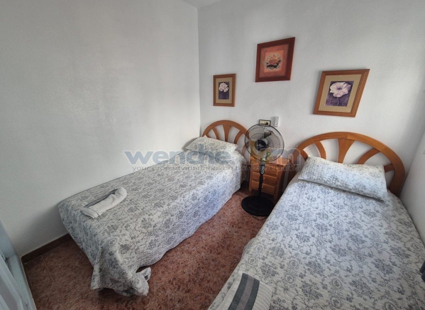 Wiederverkauf - bungalow -
Orihuela Costa - Los Altos