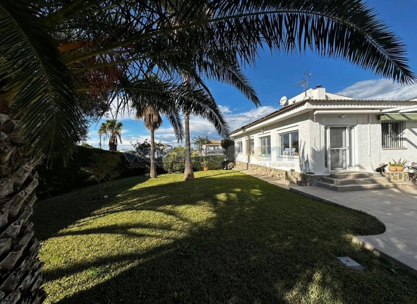 Wiederverkauf - Freistehende Villa -
Orihuela Costa - Los Balcones