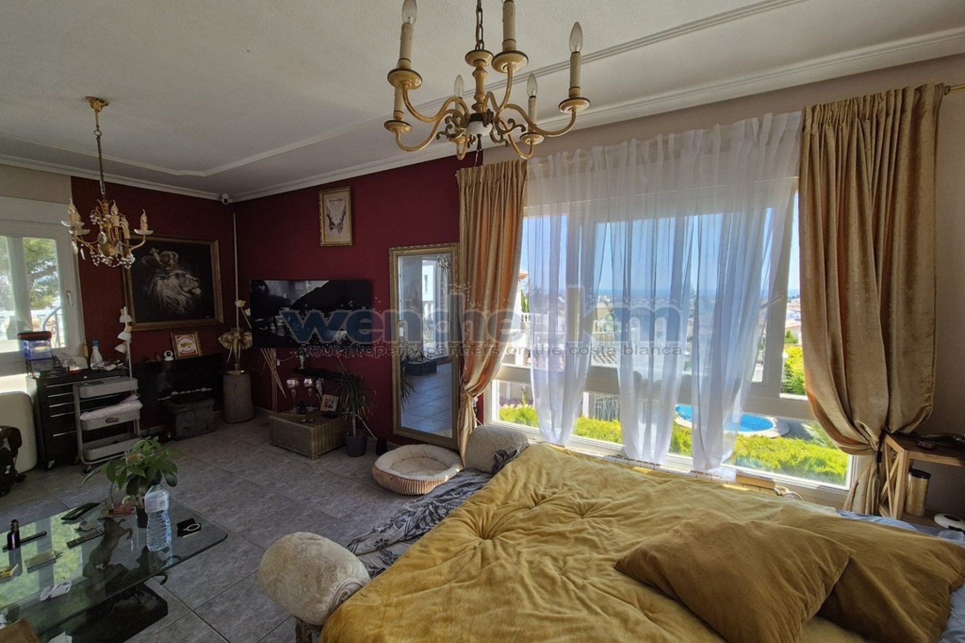 Wiederverkauf - Freistehende Villa -
San Miguel de Salinas
